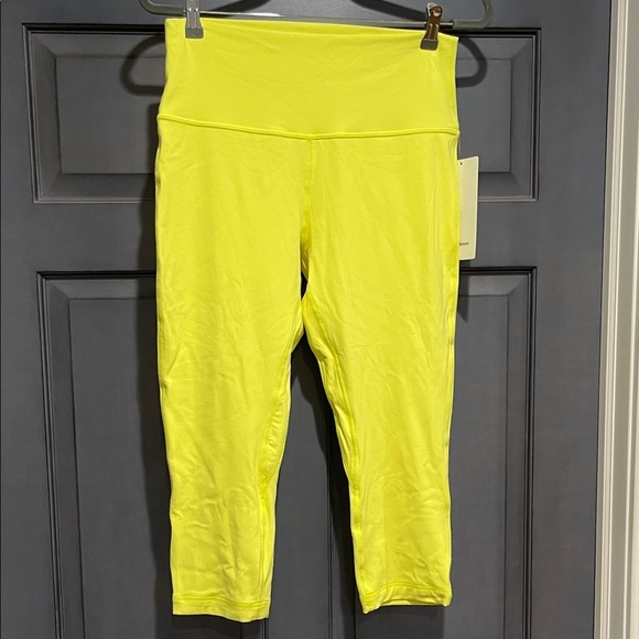 Lululemon Align HR Crop 21 “ Bright Yellow Women’s 12 NWT - Picture 3 of 9